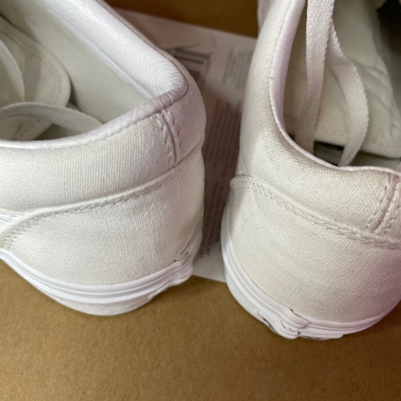 VANS Canvas Old Skool True White Shoes - Picture 5 of 5